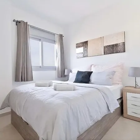 Amalia 托雷维耶哈